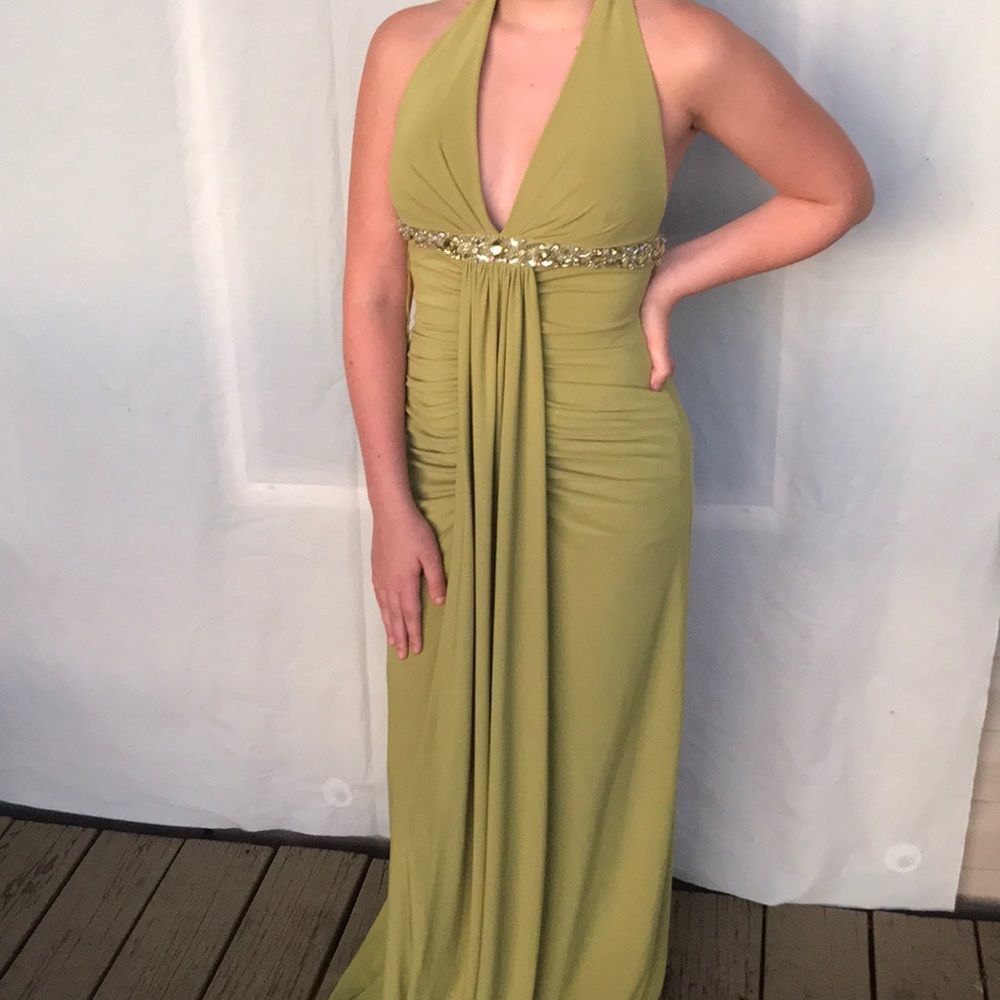 Cache halter top long green formal dress size 2